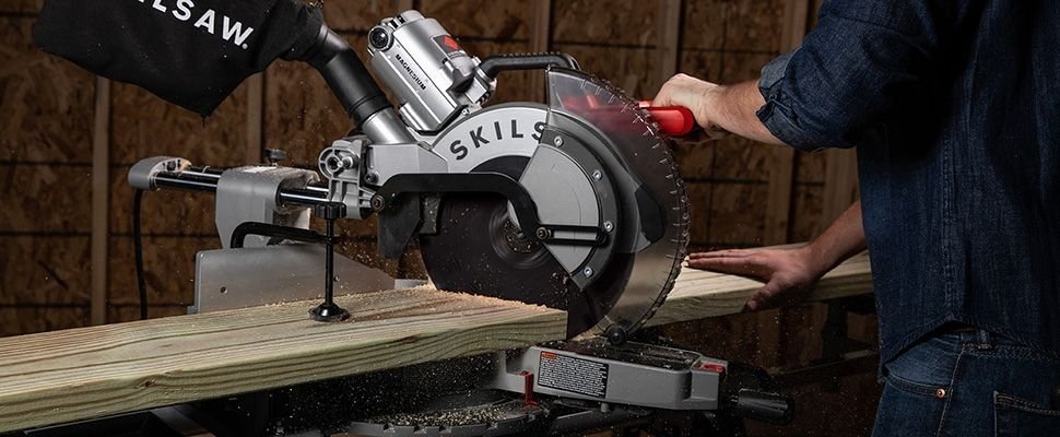 SKIL SPT88-01 12″ Worm Drive Dual Bevel Sliding Miter Saw - Image 2