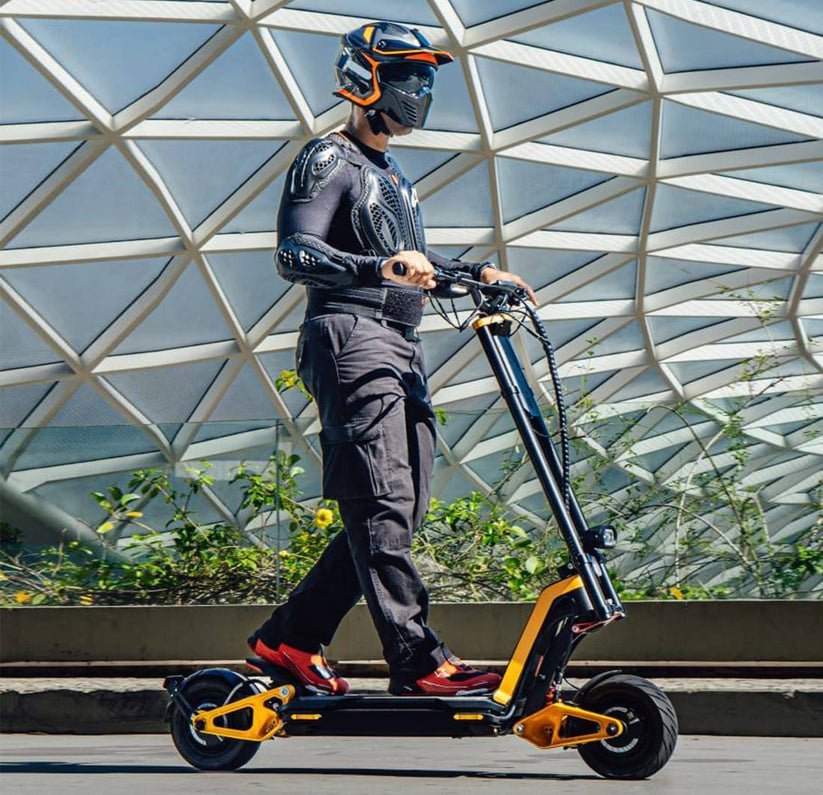 INMOTION RS World’s Fastest Electric Scooter - Image 4