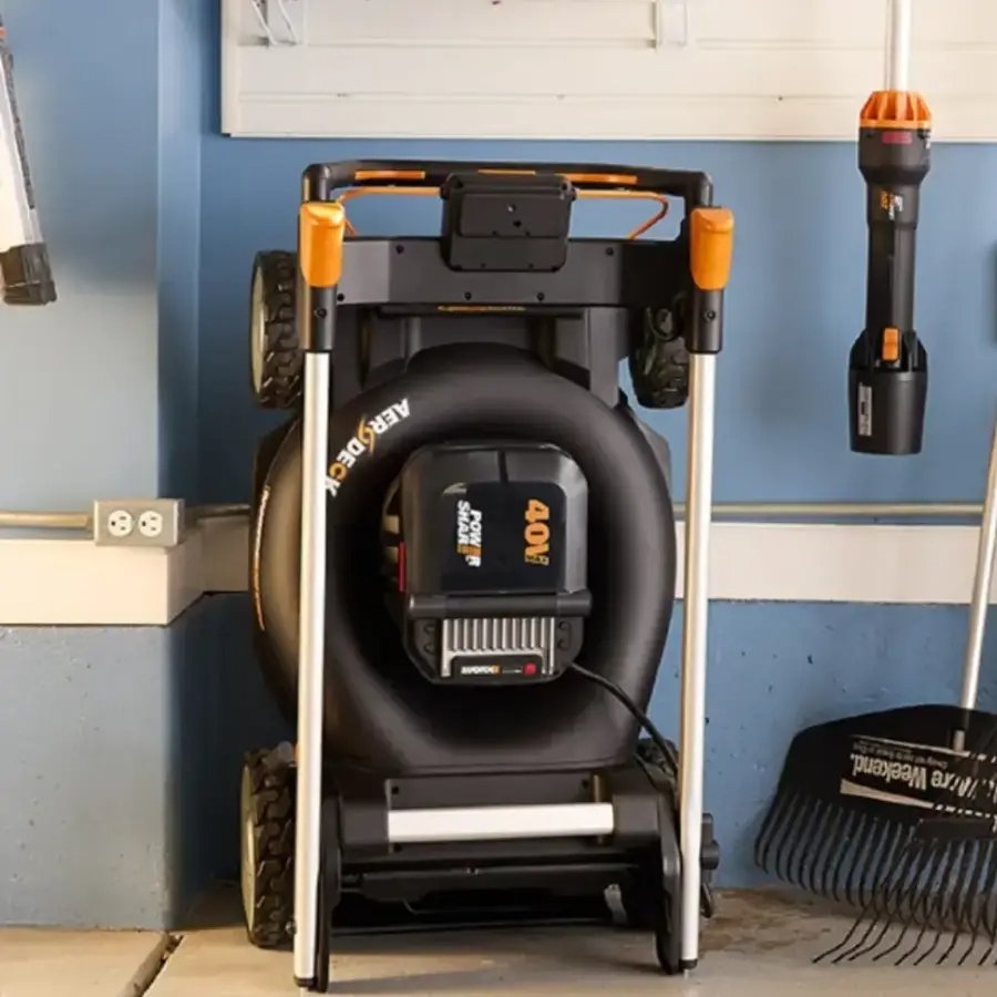 WORX Nitro WG760 40V 21″ Cordless Self-Propelled Lawn Mower - Image 4